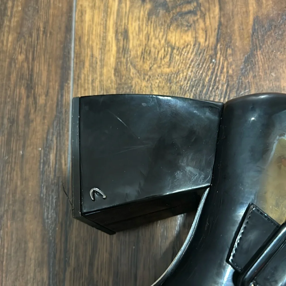 Sam Edelman Circus Dull Distressed Black Platform Patent Leather Block Heeled